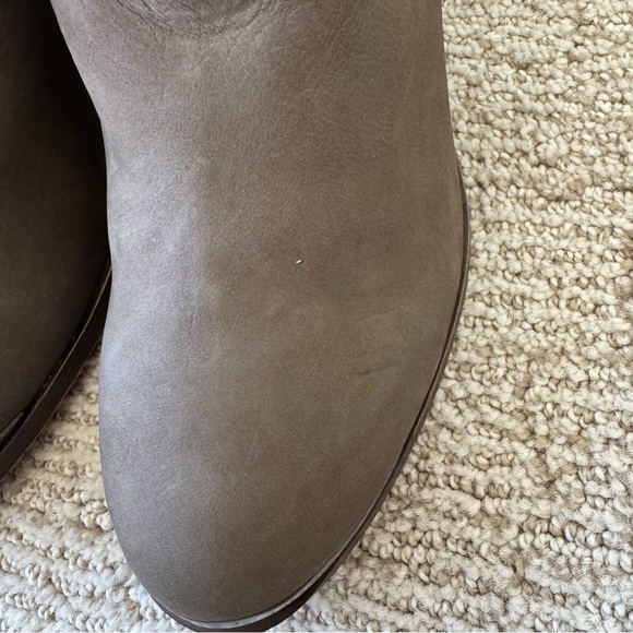 Diba Taupe Sequoia Suede Leather Western Block Heel Booties 6.5 - Picture 5 of 5